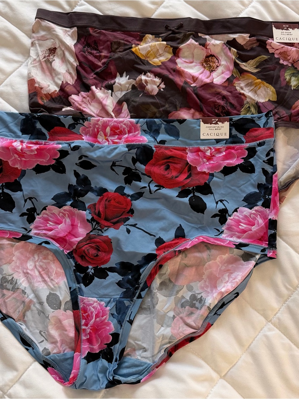 Cacique Floral bundle